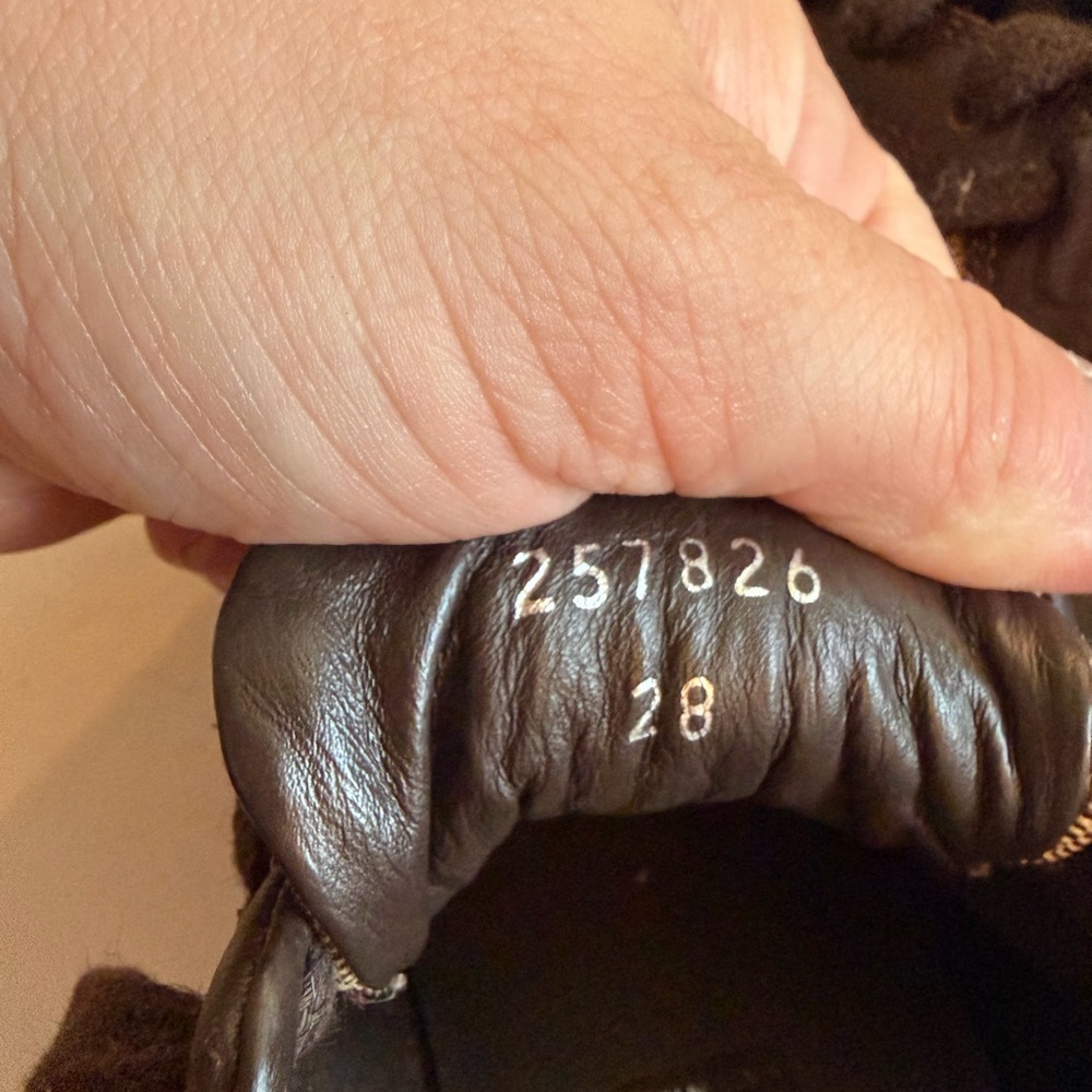 Gucci Kids Brown Sneakers with Green and Red Stripes - Picture 11 of 12